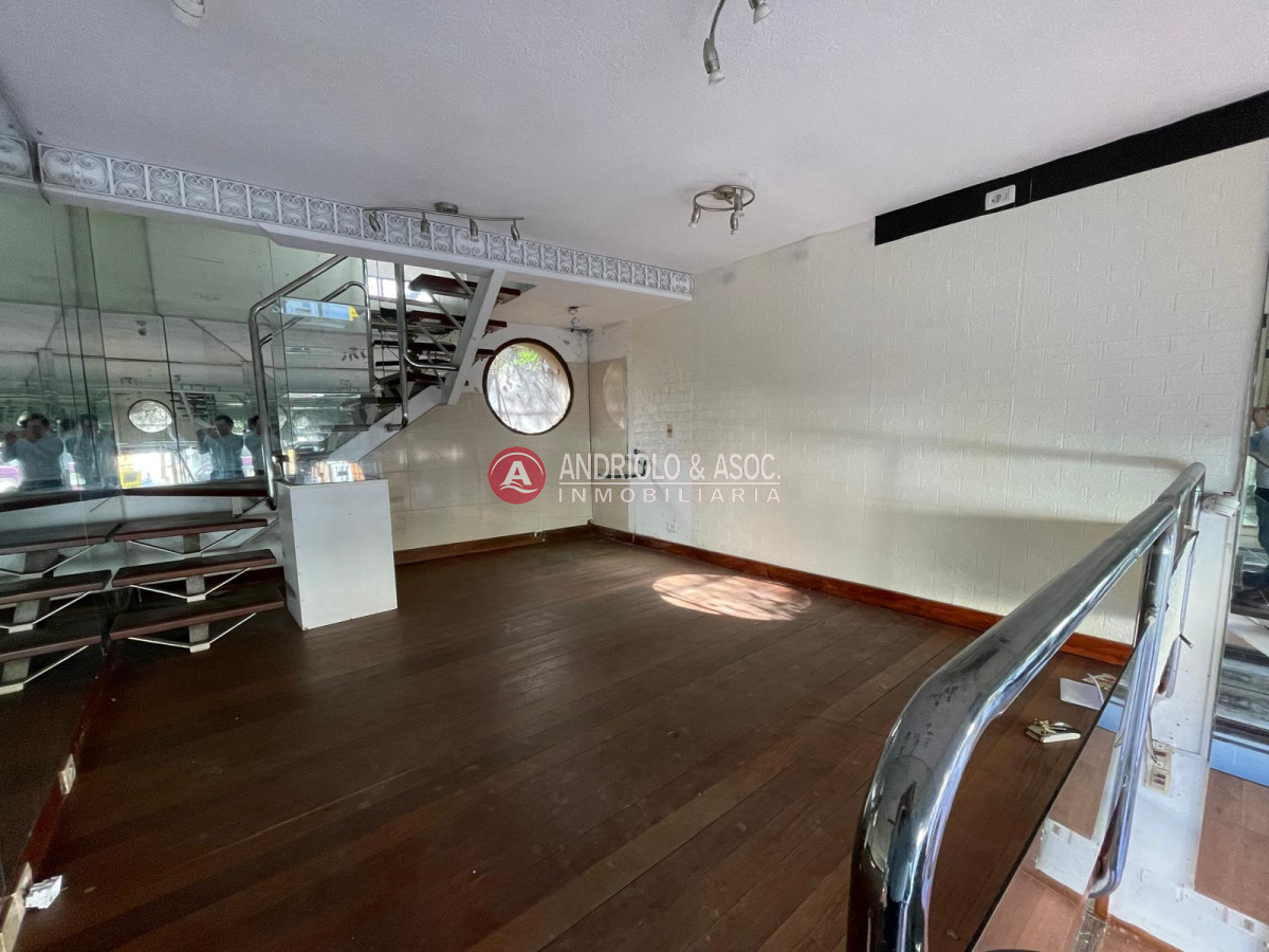 Local Comercial ID.9279 - Local comercial en Maldonado 