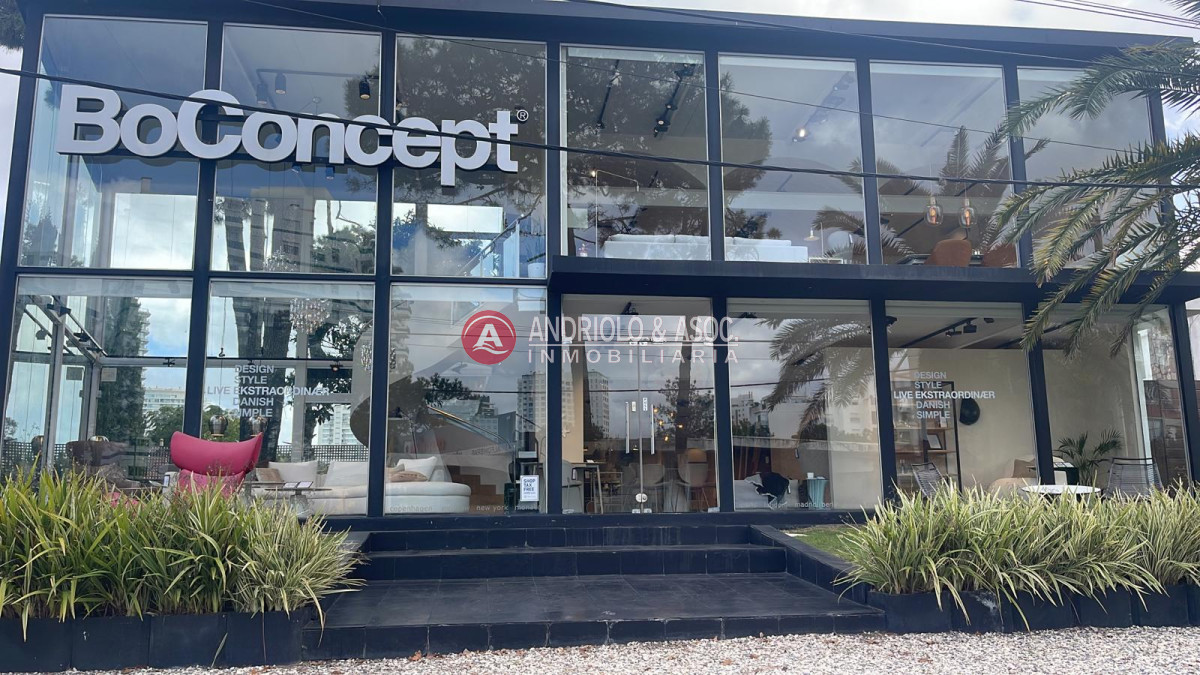 Local Comercial ID.9134 - Local en Punta del Este