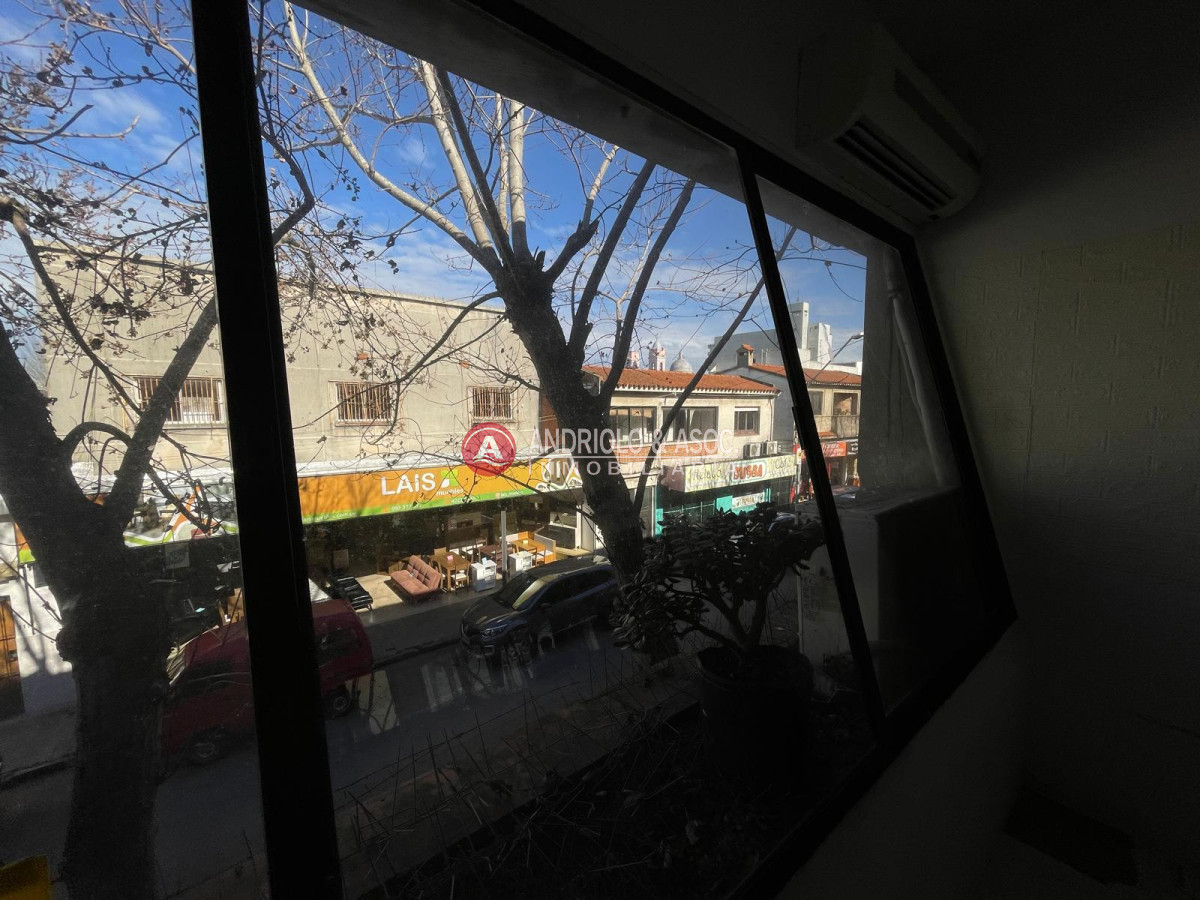 Local Comercial ID.9279 - Local comercial en Maldonado 