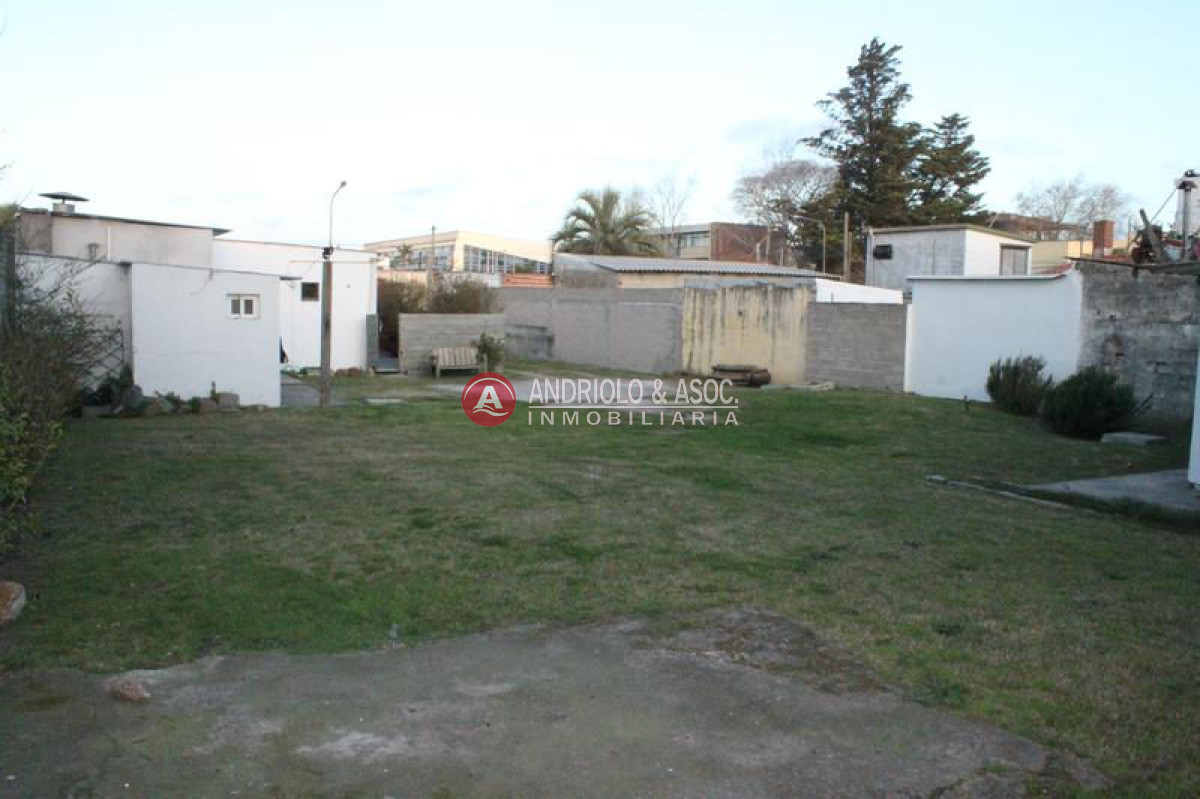 Local Comercial ID.6145 - Local en Maldonado, Centro Maldonado