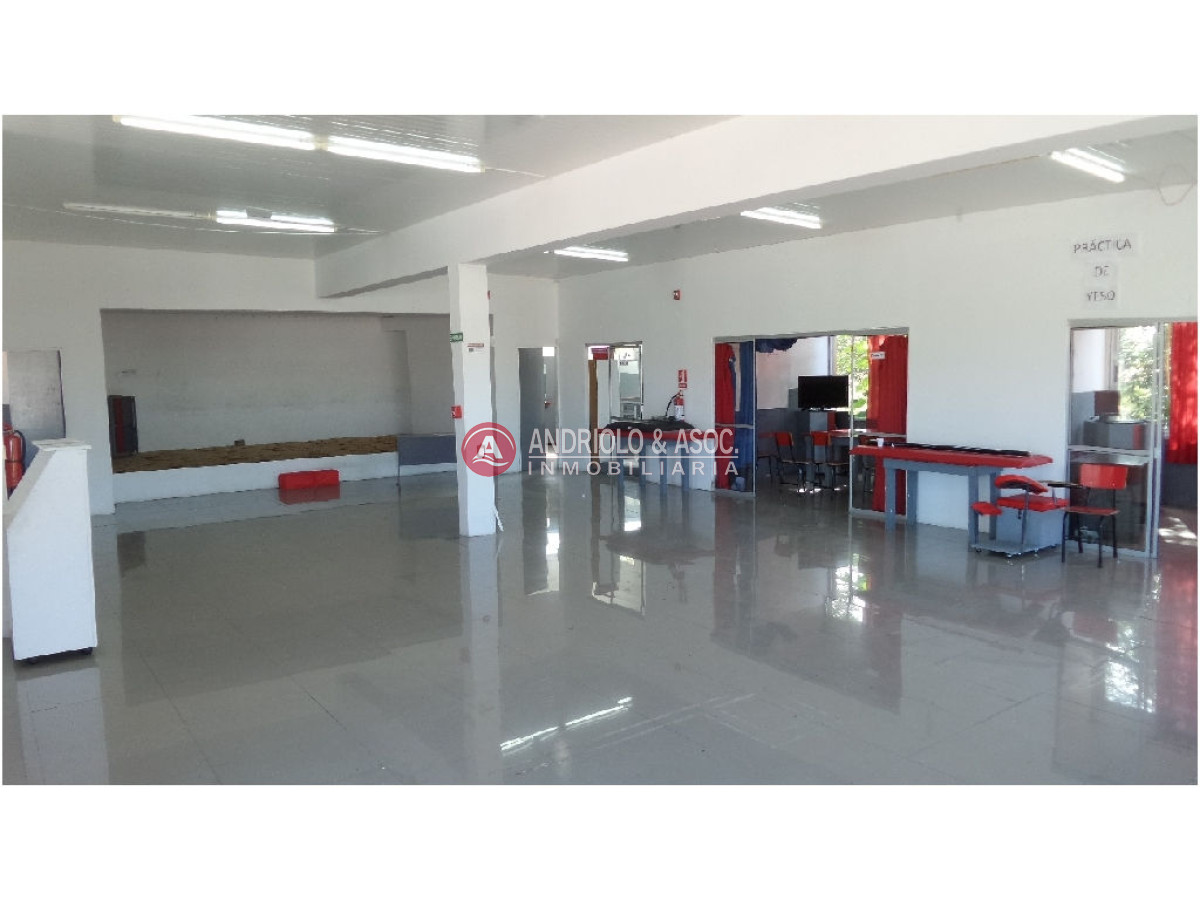 Local Comercial ID.6125 - Local en Maldonado, Centro Maldonado