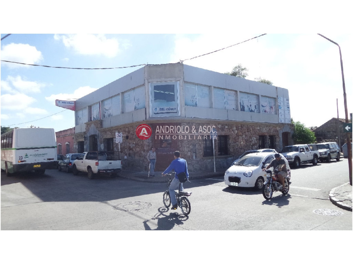 Local Comercial ID.6125 - Local en Maldonado, Centro Maldonado