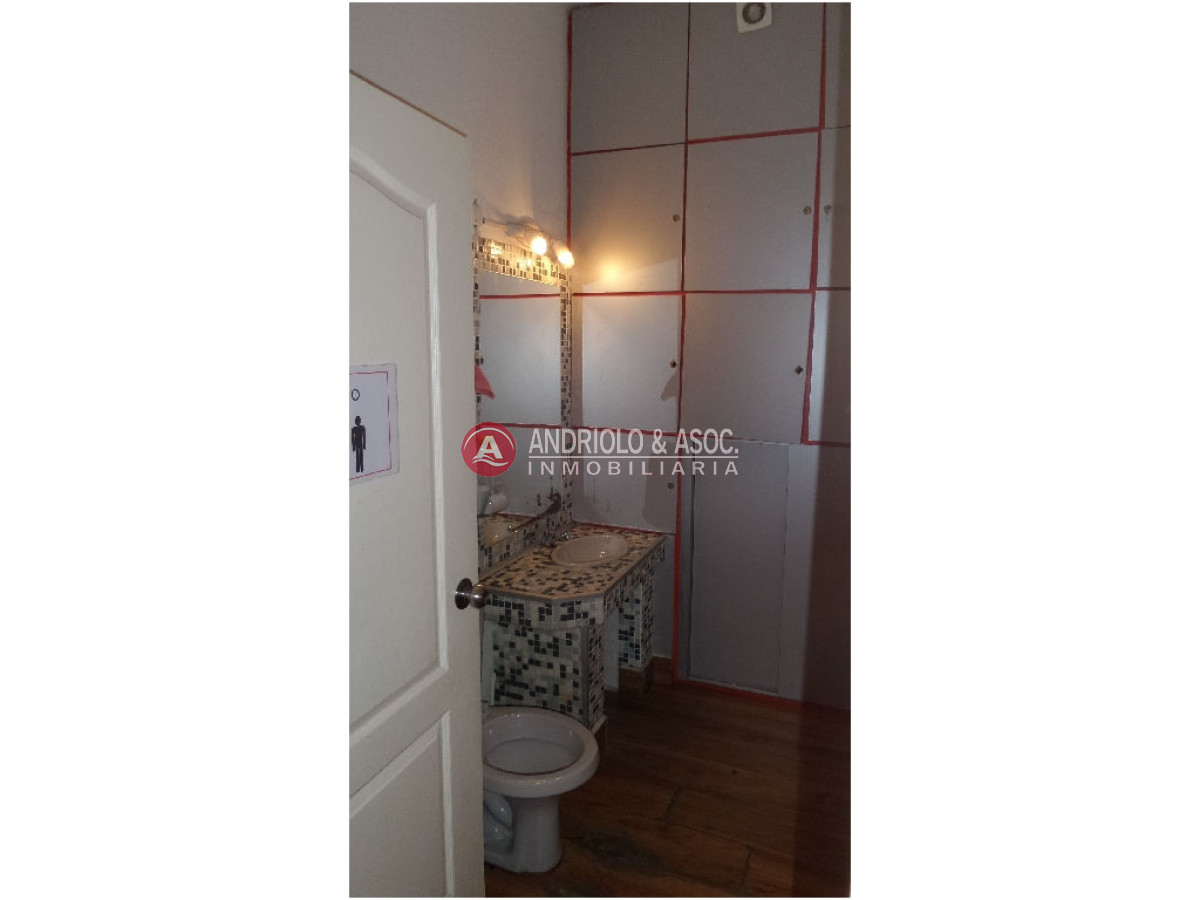 Local Comercial ID.6125 - Local en Maldonado, Centro Maldonado
