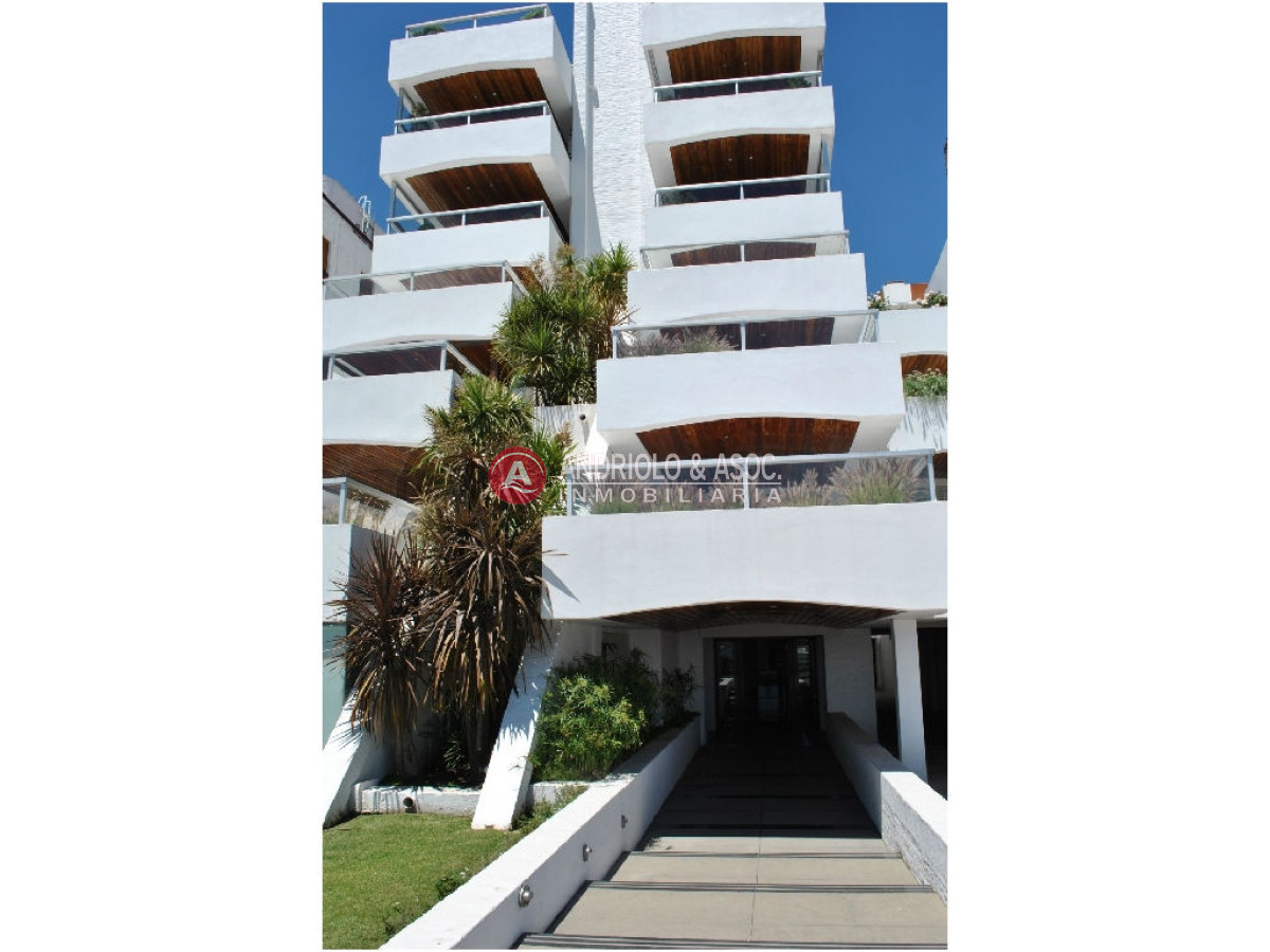 Apartamento ID.3393 - Apartamento en Punta del Este, Península