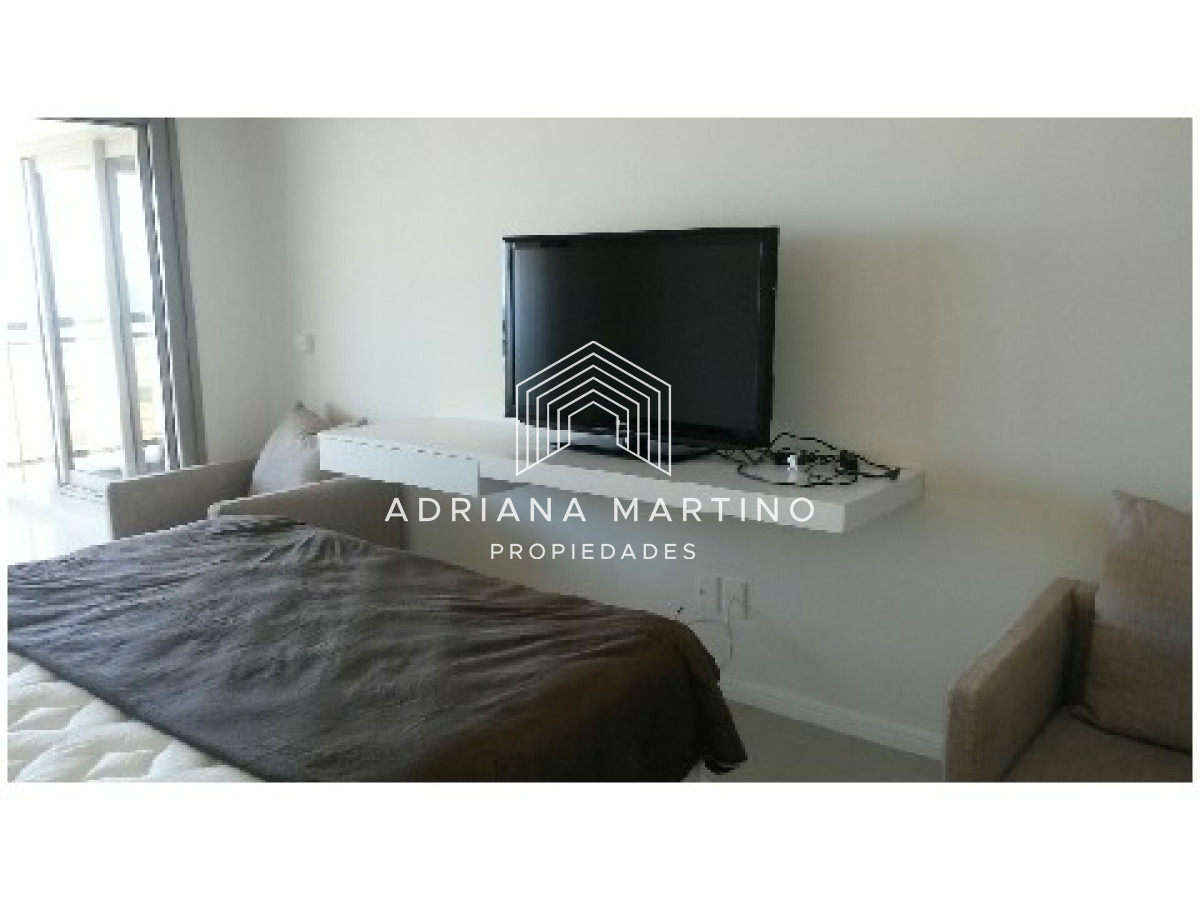 Apartamento ID.69270 - Apartamento en Venta y Aqluiler, Brava, Punta del Este, 3 Dormitorios.