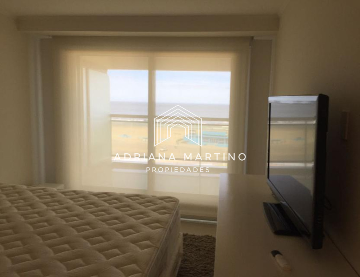 Apartamento ID.69270 - Apartamento en Venta y Aqluiler, Brava, Punta del Este, 3 Dormitorios.
