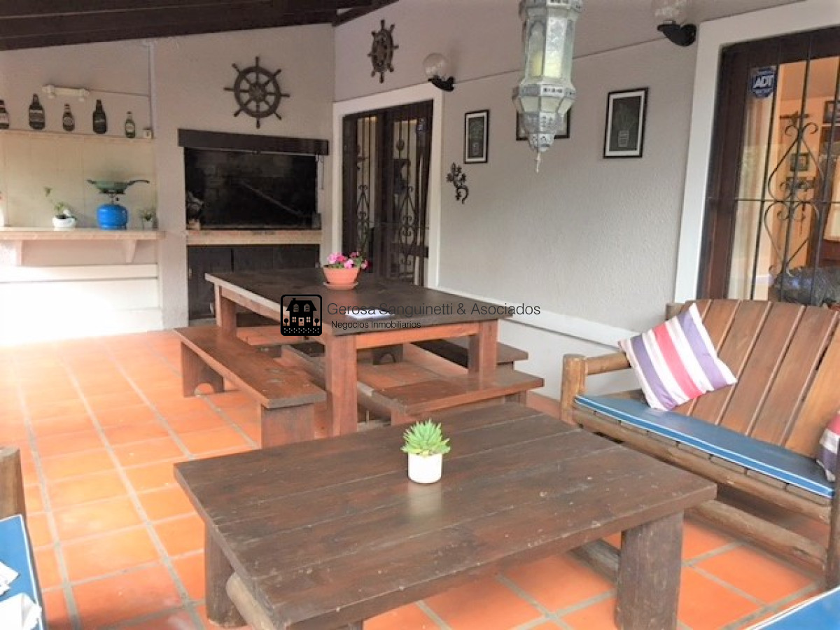 Casa ID.1580 - SAN RAFAEL 