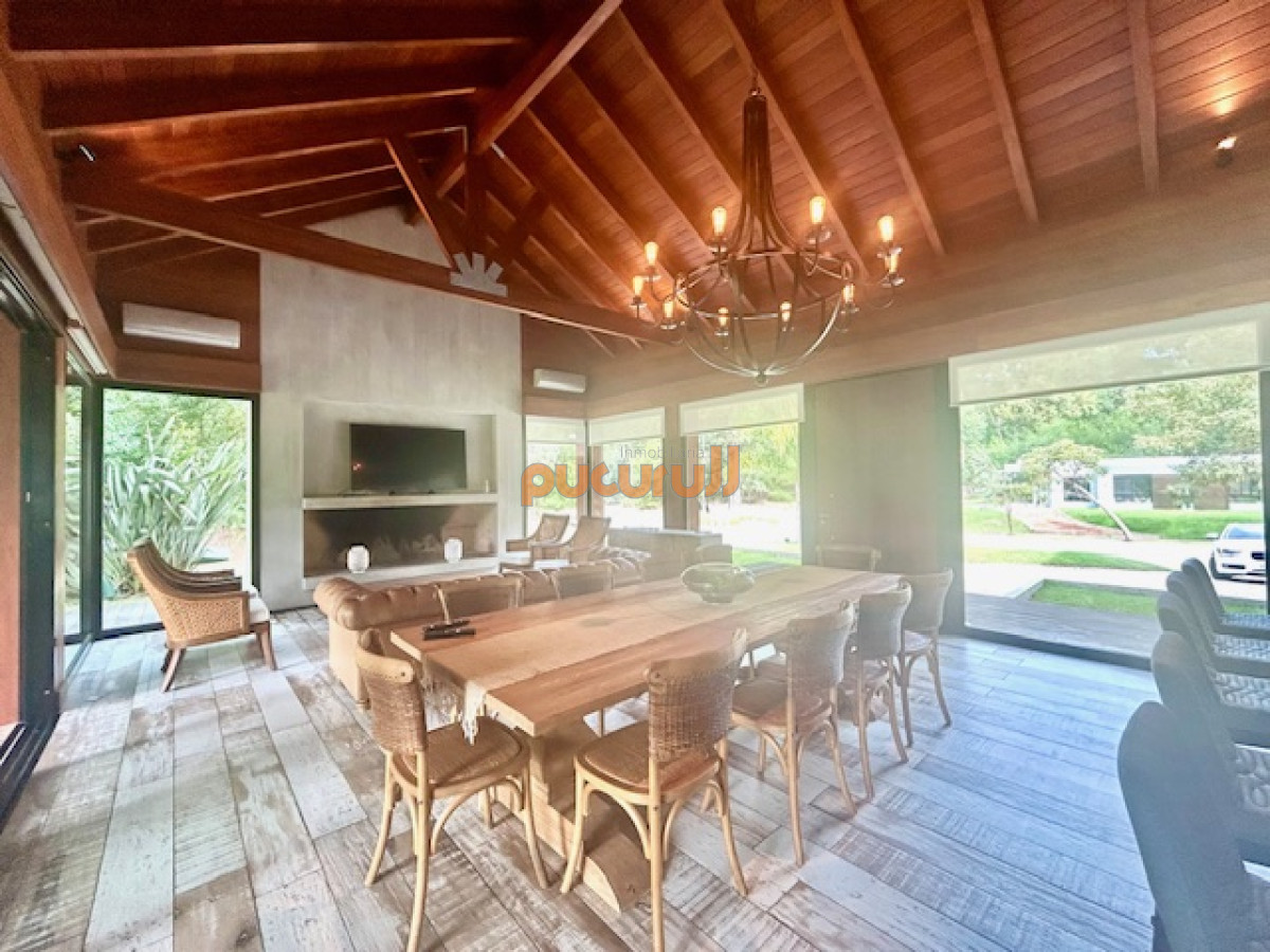 Casa ID.2427 - Venta casa retasada en Solanas Design Village con 4 dorm + estar