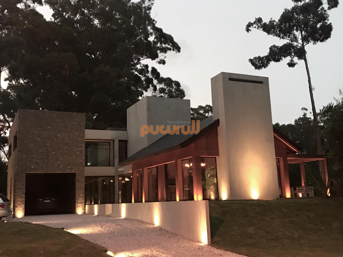 Casa ID.2427 - Venta casa retasada en Solanas Design Village con 4 dorm + estar