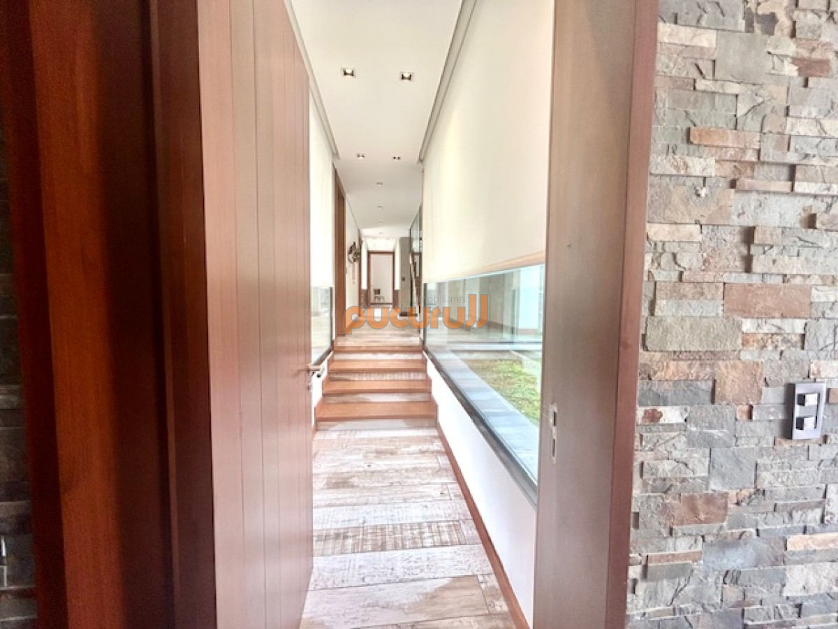 Casa ID.2427 - Venta casa retasada en Solanas Design Village con 4 dorm + estar