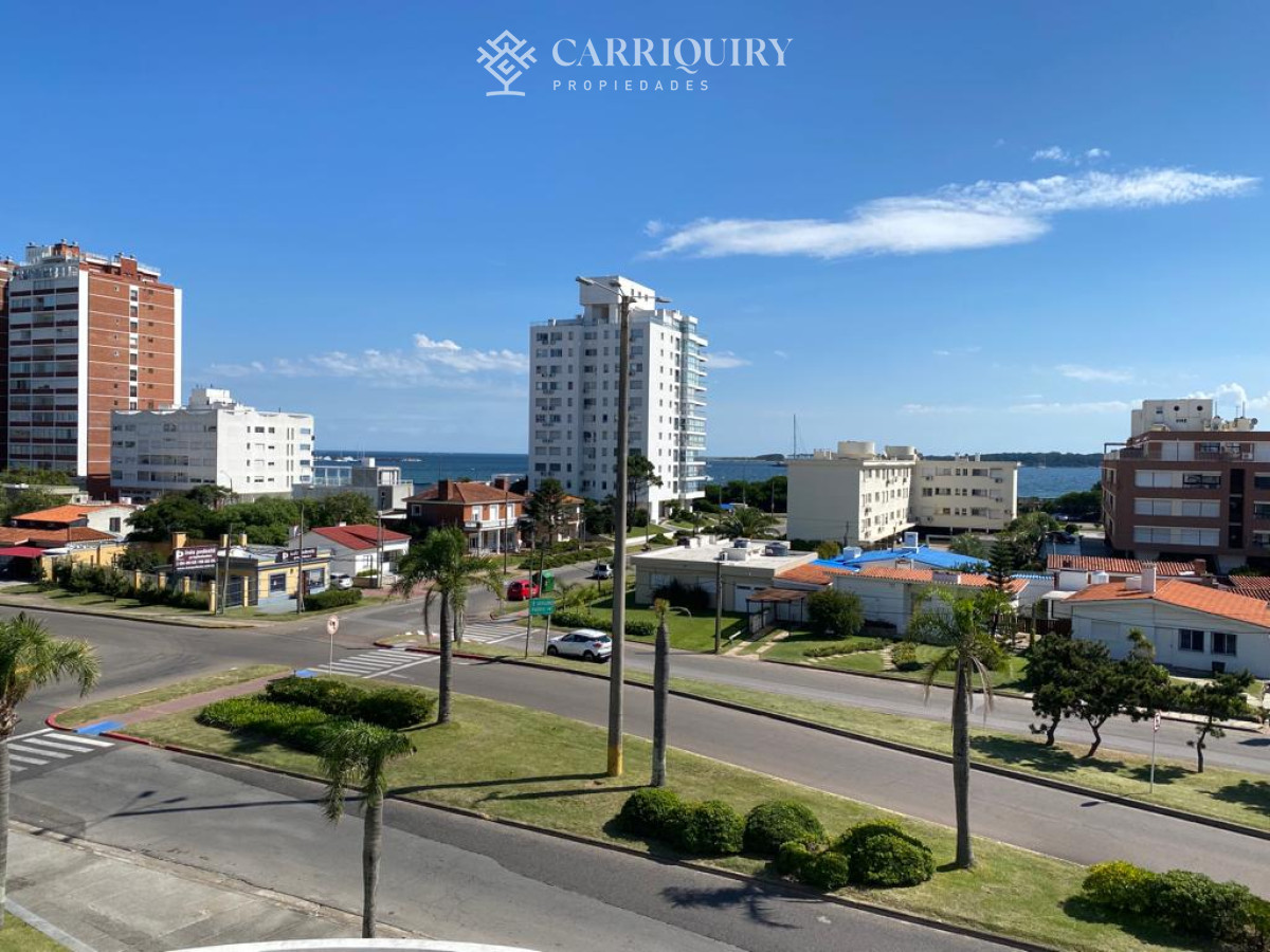 Apartamento ID.7665 - Mansa a 100 mts mar con 2 dorm y 2 baños