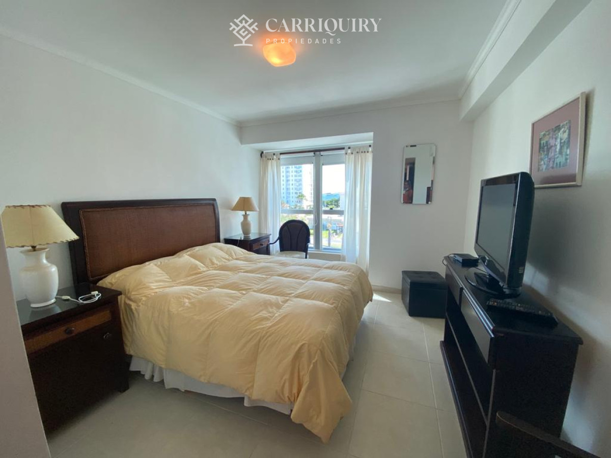 Apartamento ID.7665 - Mansa a 100 mts mar con 2 dorm y 2 baños