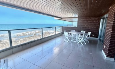 Venta Península con vista al mar directa, estupenda planta!!