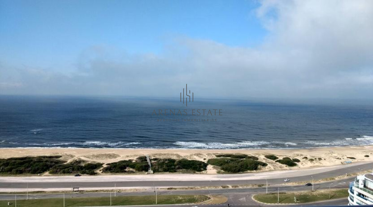 Apartamento ID.1330 - Apartamento en Venta, Brava, Punta del Este, 3 Dormitorios.