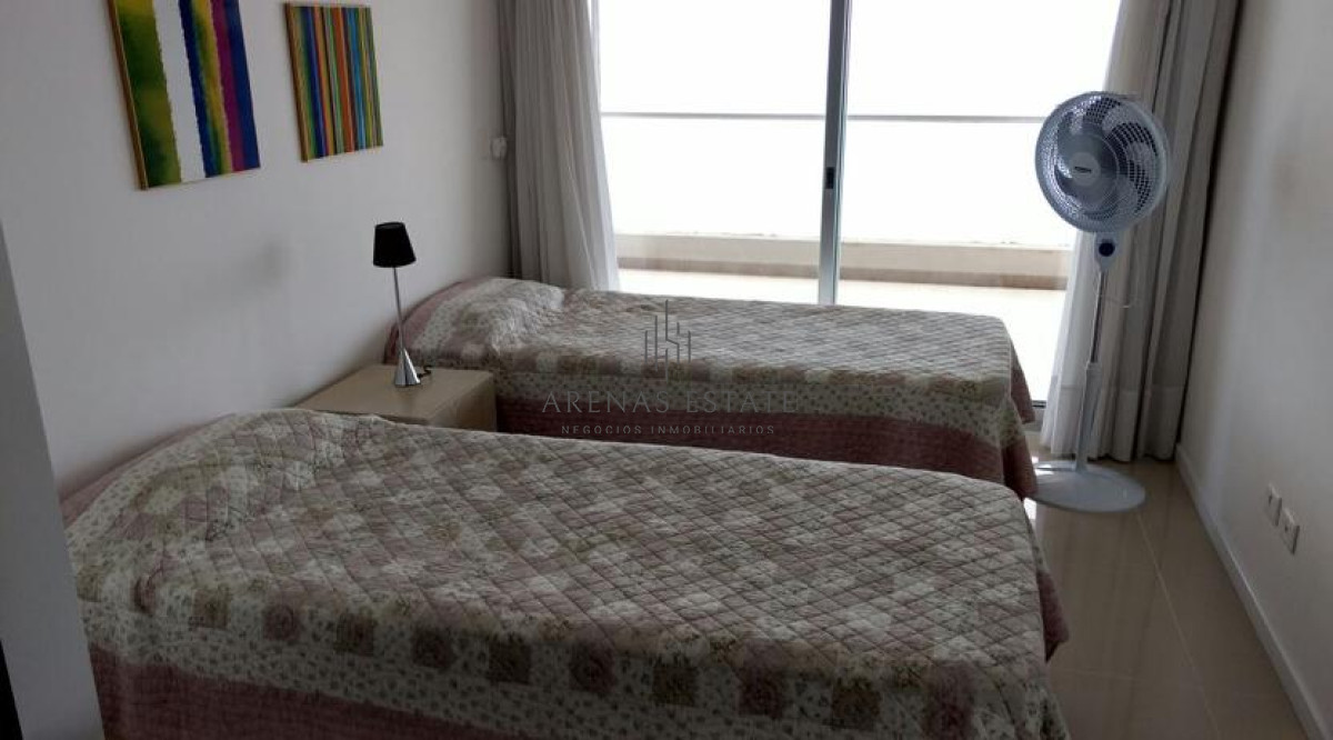 Apartamento ID.1330 - Apartamento en Venta, Brava, Punta del Este, 3 Dormitorios.