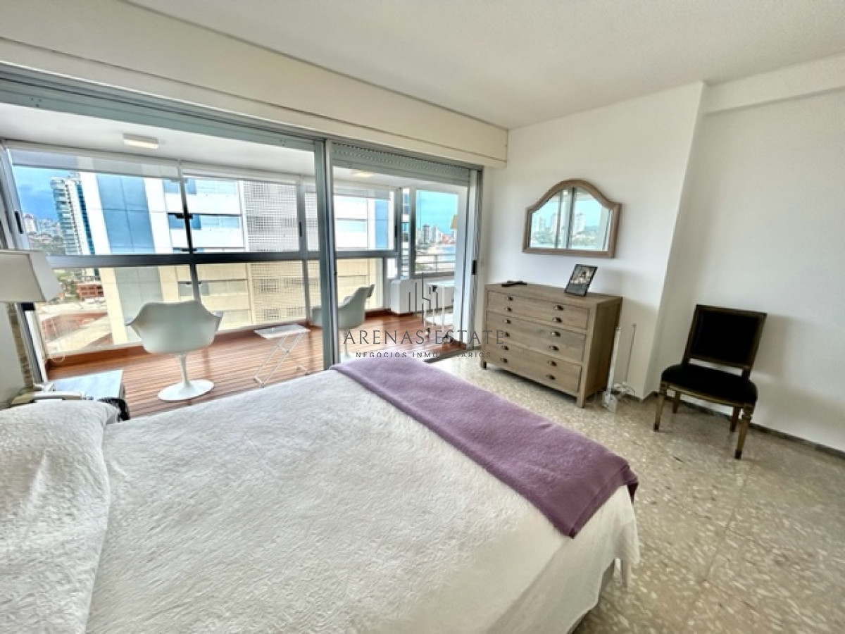 Apartamento ID.1767 - Mansa frente al mar