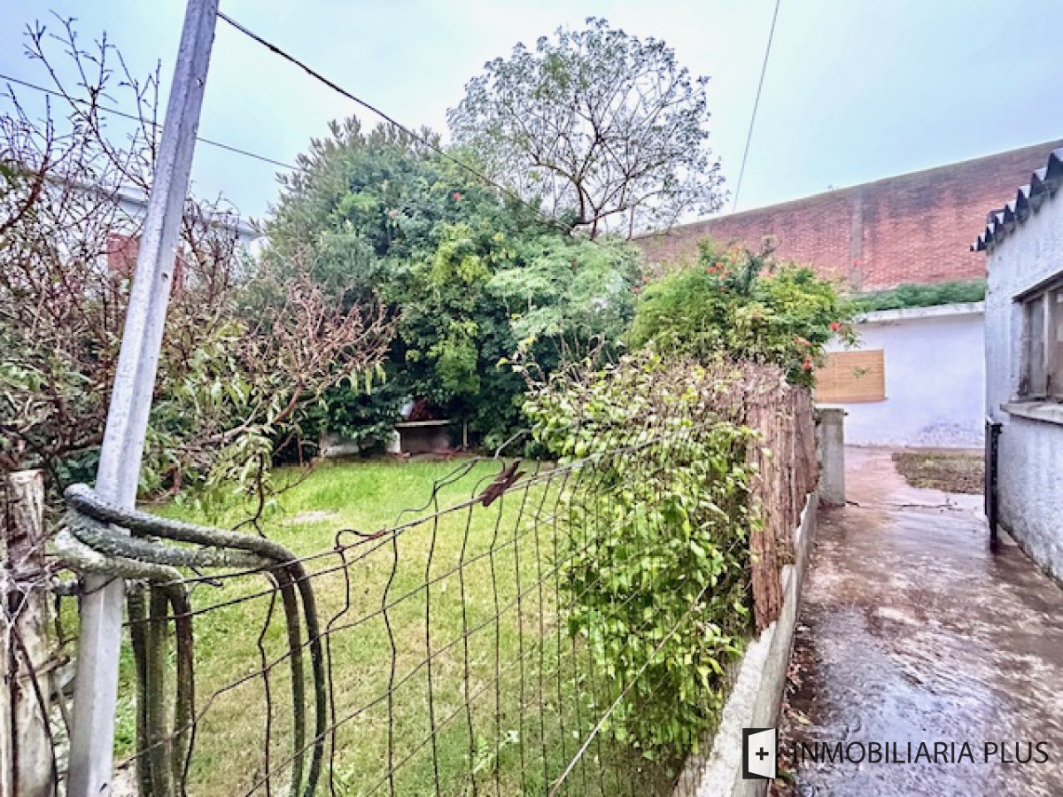 Casa ID.1203 - Venta de casas 2 de 2 dormitorios en 370 m2 de terreno con 155 m2 construidos en Maldonado