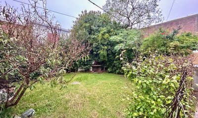 Venta de casas 2 de 2 dormitorios en 370 m2 de terreno con 155 m2 construidos en Maldonado