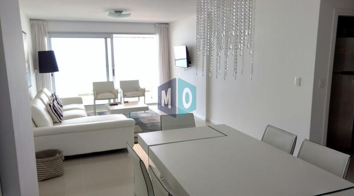 Apartamento ID.877 - Apartamento en Venta sobre Brava, 3 Dormitorios.