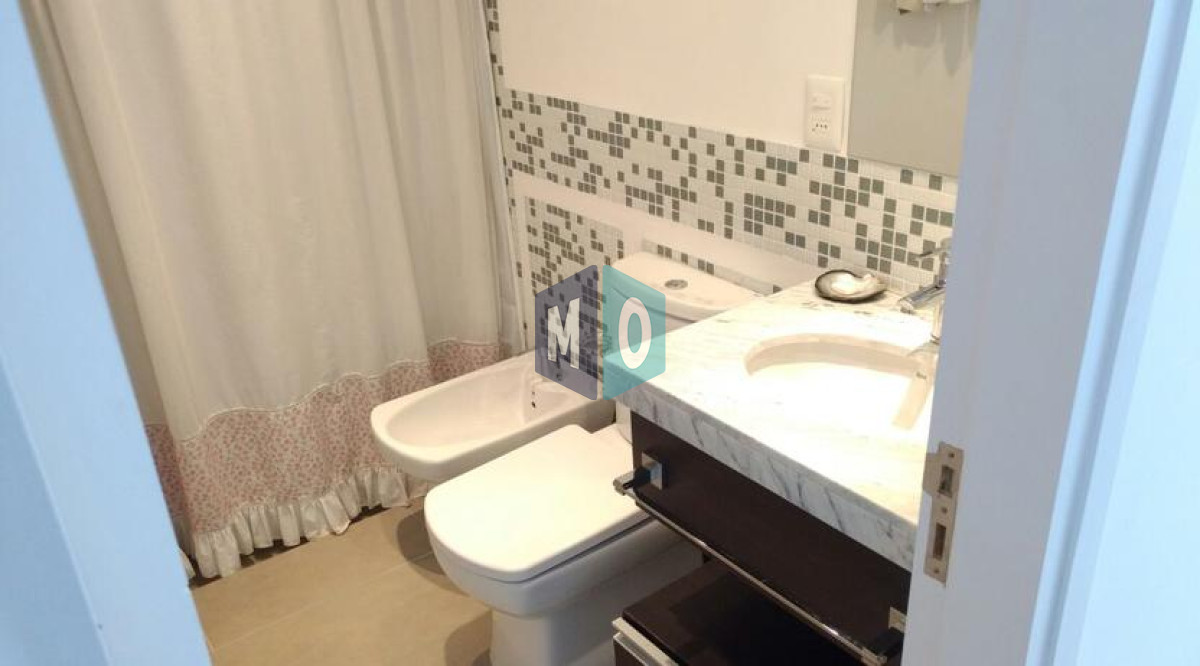 Apartamento ID.877 - Apartamento en Venta sobre Brava, 3 Dormitorios.