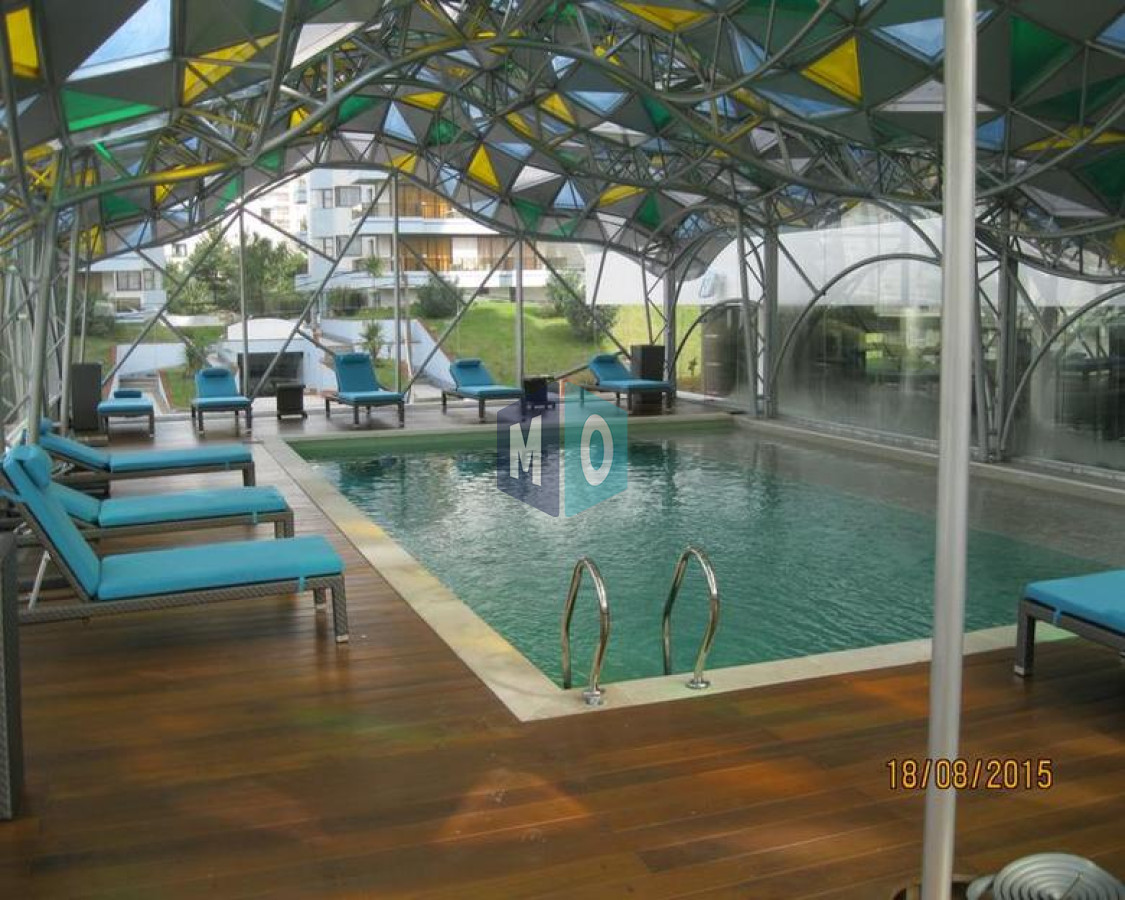 Apartamento ID.877 - Apartamento en Venta sobre Brava, 3 Dormitorios.