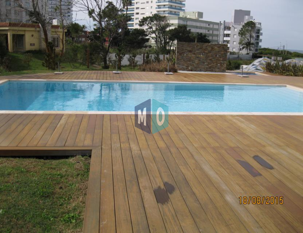 Apartamento ID.877 - Apartamento en Venta sobre Brava, 3 Dormitorios.