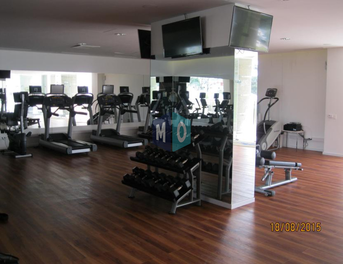Apartamento ID.877 - Apartamento en Venta sobre Brava, 3 Dormitorios.