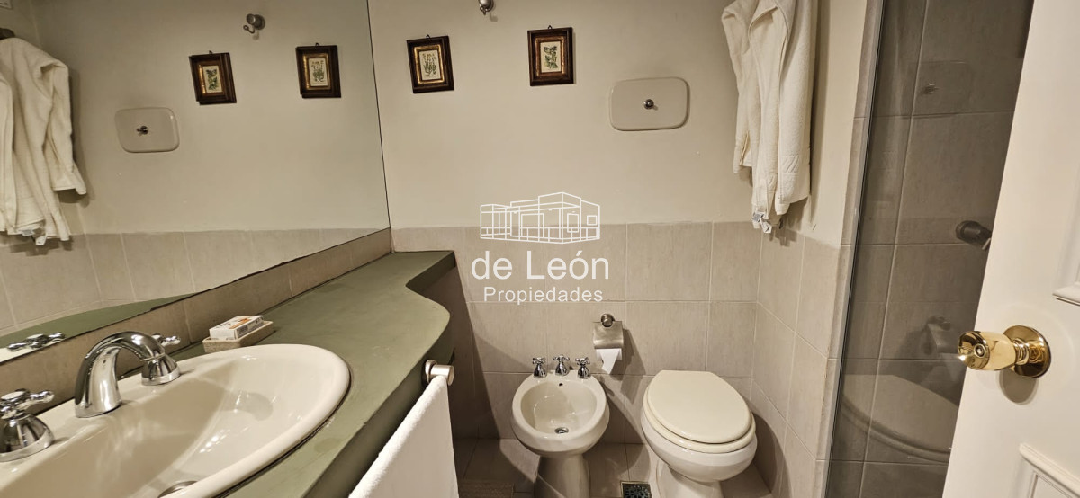 Apartamento ID.15188 - VENTA PUNTA DEL ESTE MANSA 2 DORMITORIOS 