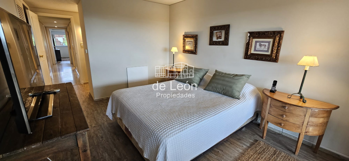 Apartamento ID.15188 - VENTA PUNTA DEL ESTE MANSA 2 DORMITORIOS 