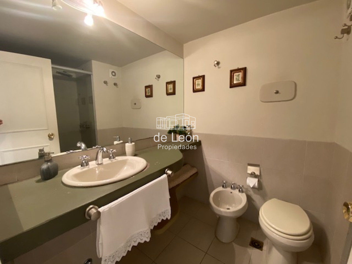 Apartamento ID.15188 - VENTA PUNTA DEL ESTE MANSA 2 DORMITORIOS 