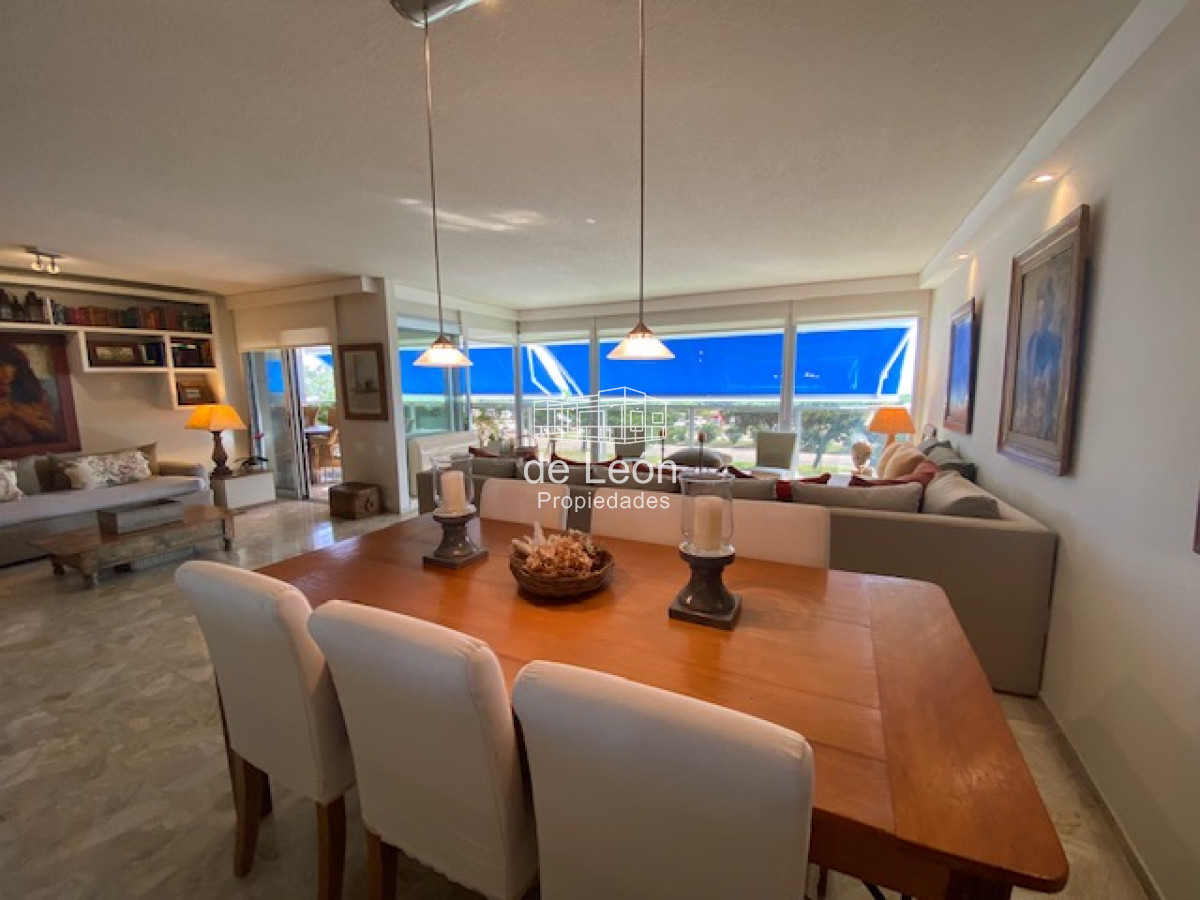 Apartamento ID.15188 - VENTA PUNTA DEL ESTE MANSA 2 DORMITORIOS 