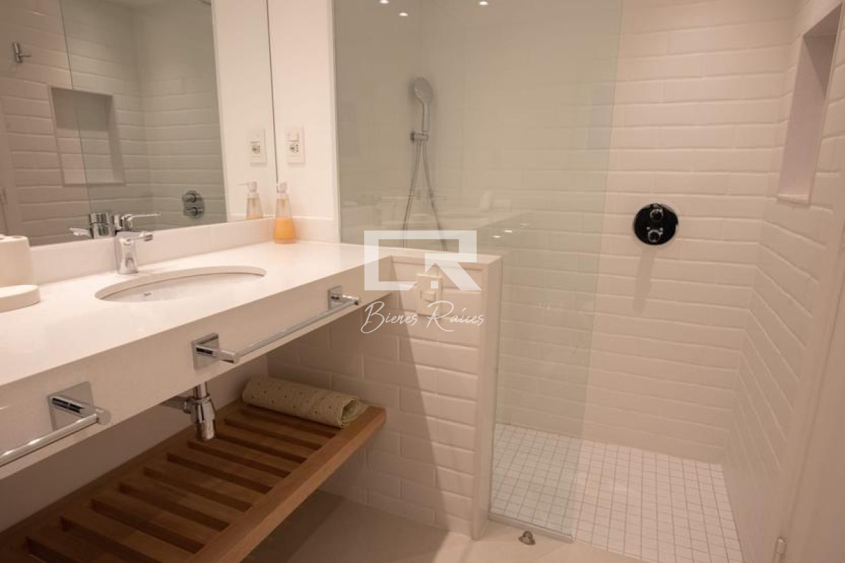 Apartamento ID.424 - Mansa frente al mar, 3 dorm y dep