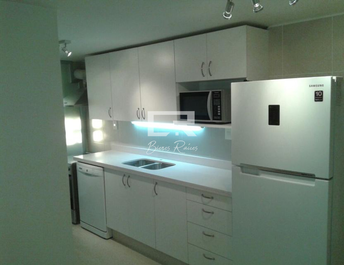 Apartamento ID.424 - Mansa frente al mar, 3 dorm y dep