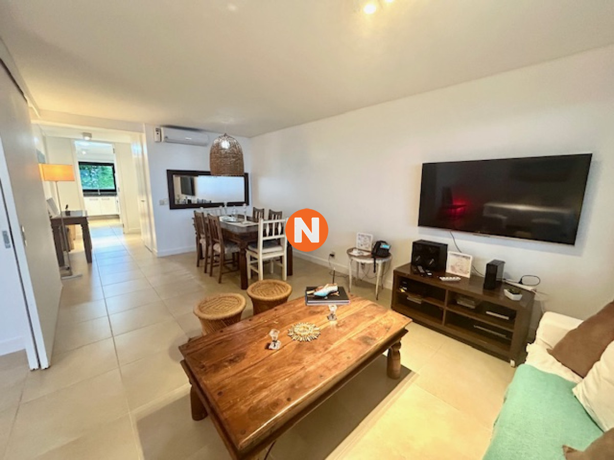 Apartamento Ref.216570 - Apartamento en Venta y Aqluiler, Punta Ballena, Punta Ballena, 2 Dormitorios.