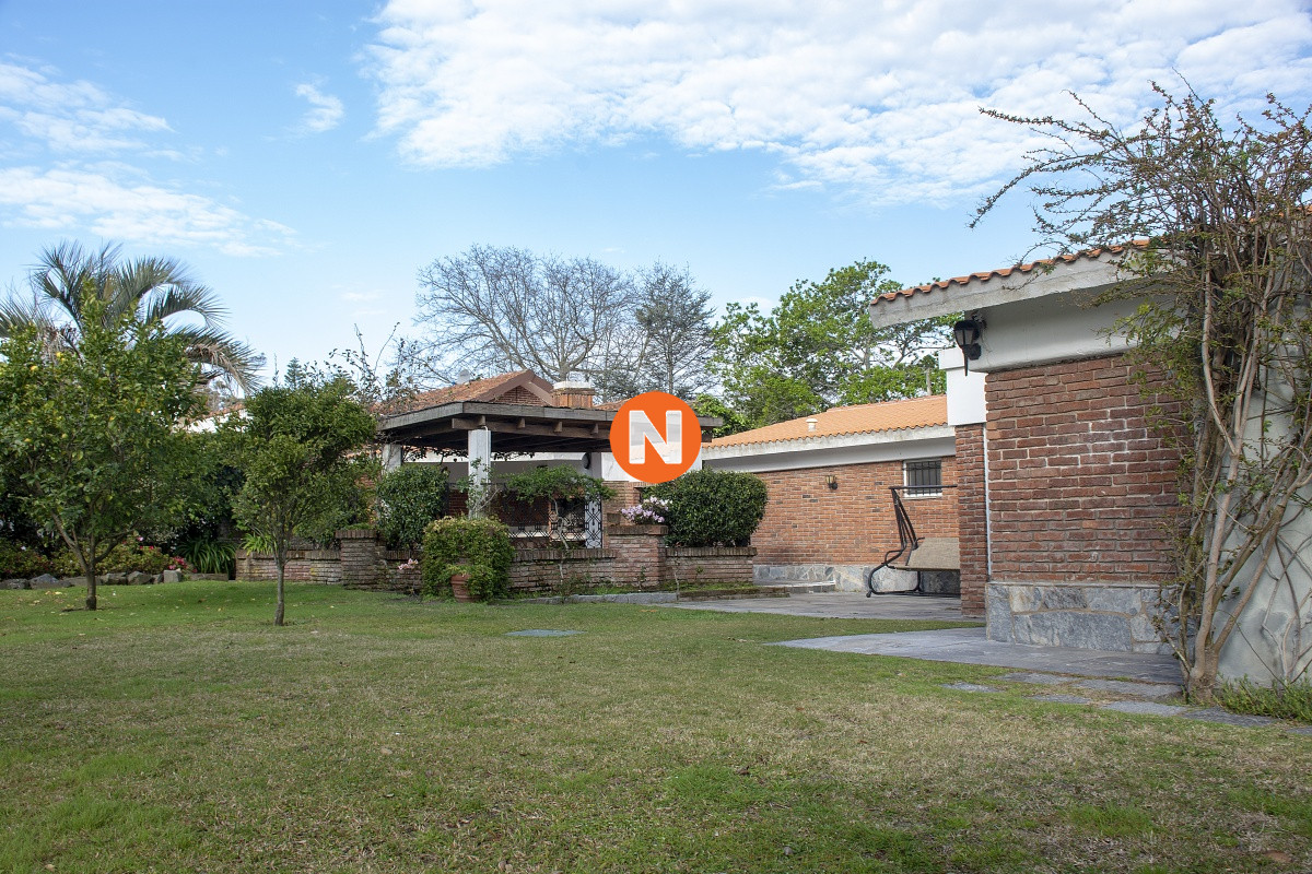 Casa Ref.217052 - Mansa a 100 mts rambla!! Totalmente reciclada