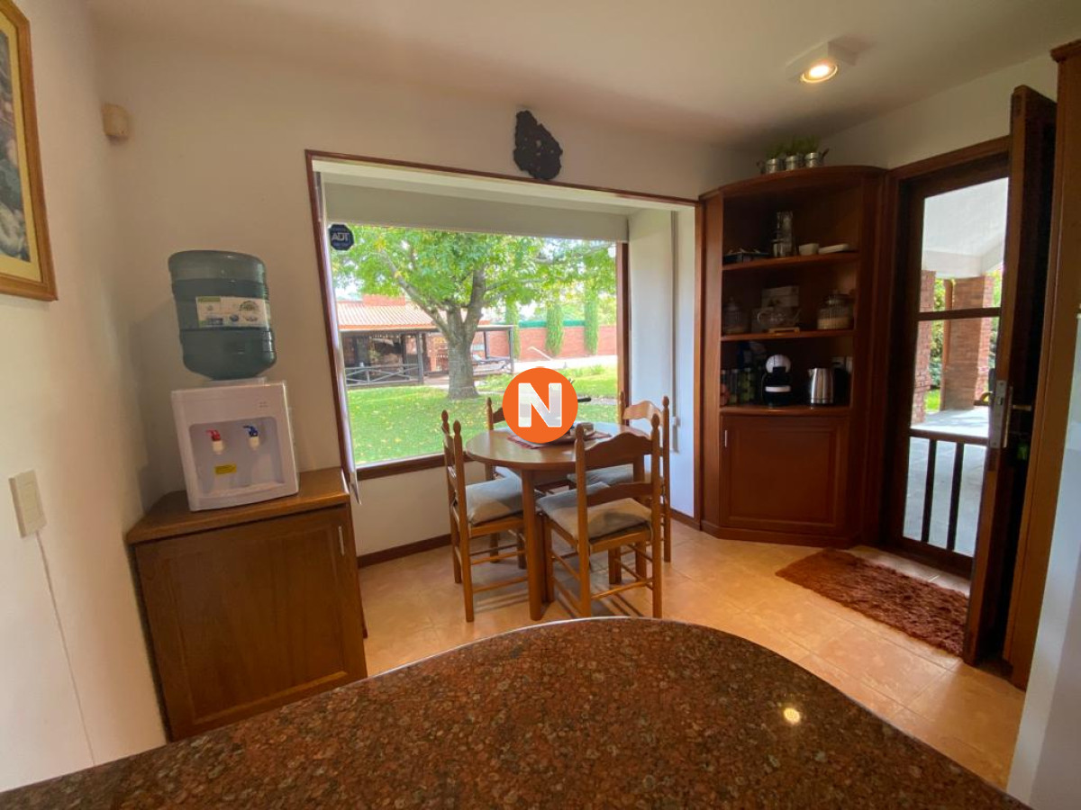 Casa Ref.216906 - CASA EN ZONA DE COLEGIOS