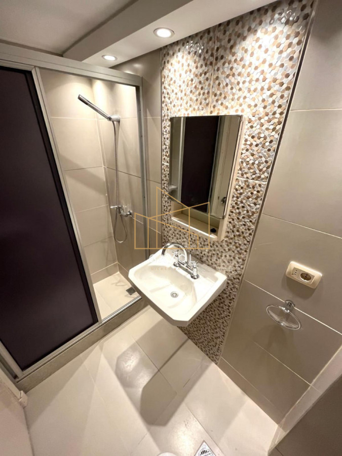 Apartamento ID.573 - Venta en Mansa 2 Dormitorios y dependencia de servicio