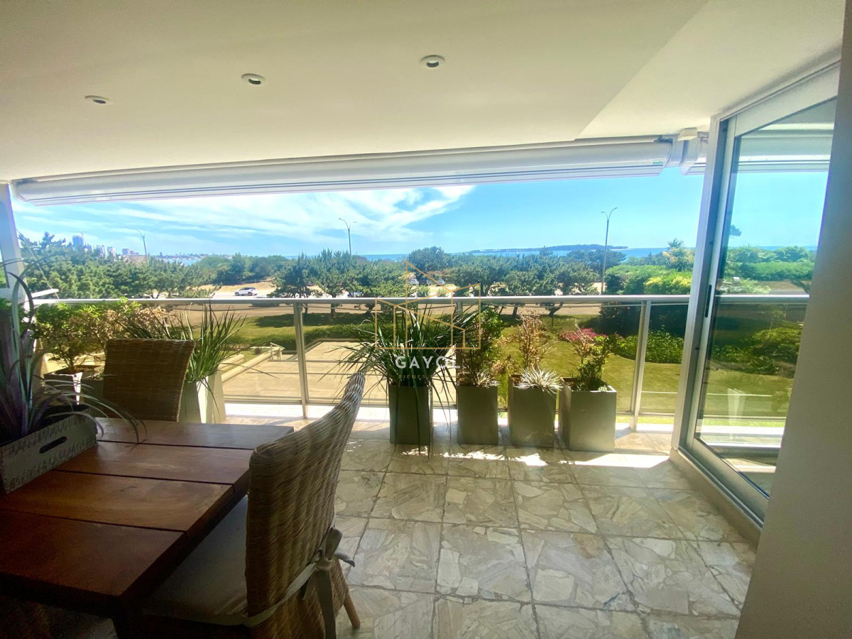 Apartamento ID.576 - VENTA PUNTA DEL ESTE MANSA 2 DORMITORIOS 