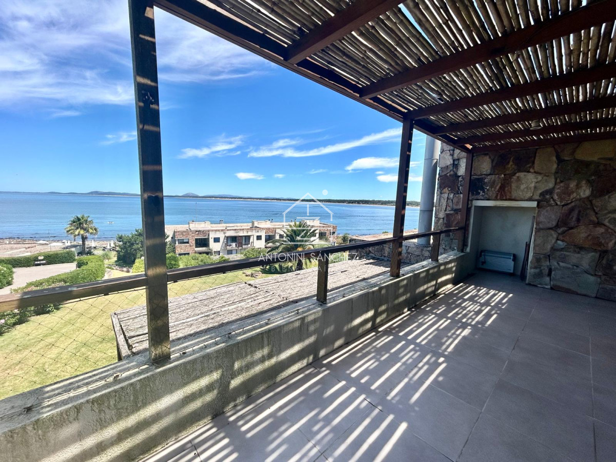 Apartamento ID.1702 - Venta y alquiler 4 dormitorios y 3 baños 