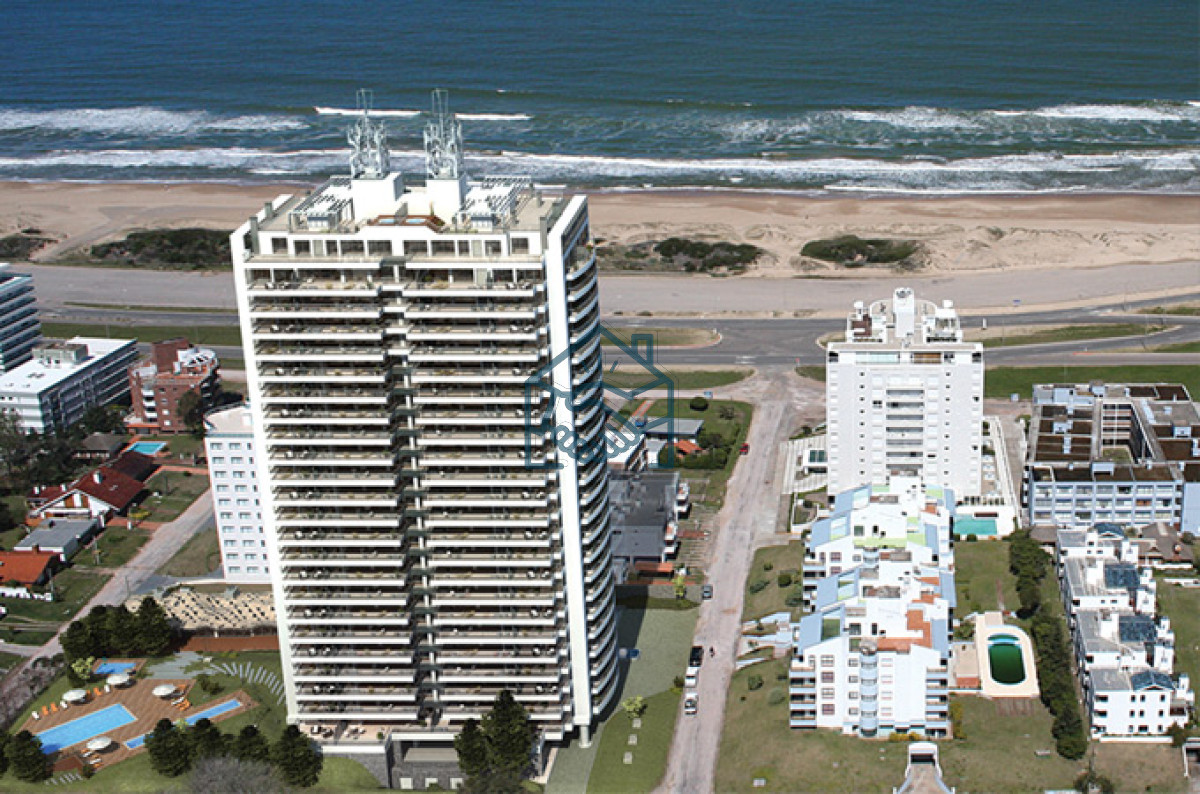 Apartamento ID.545/Apartamento-en-Venta,-Brava,-Punta-del-Este,-3-Dormitorios. - Apartamento en Venta, Brava, Punta del Este, 3 Dormitorios.