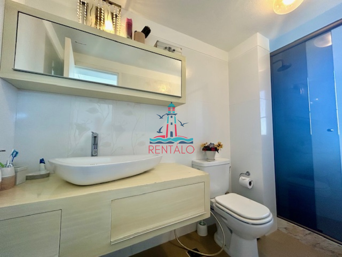 Apartamento ID.262 - Apartamento en Venta 3 dormitorios y dependencia de servicio en Punta del este 