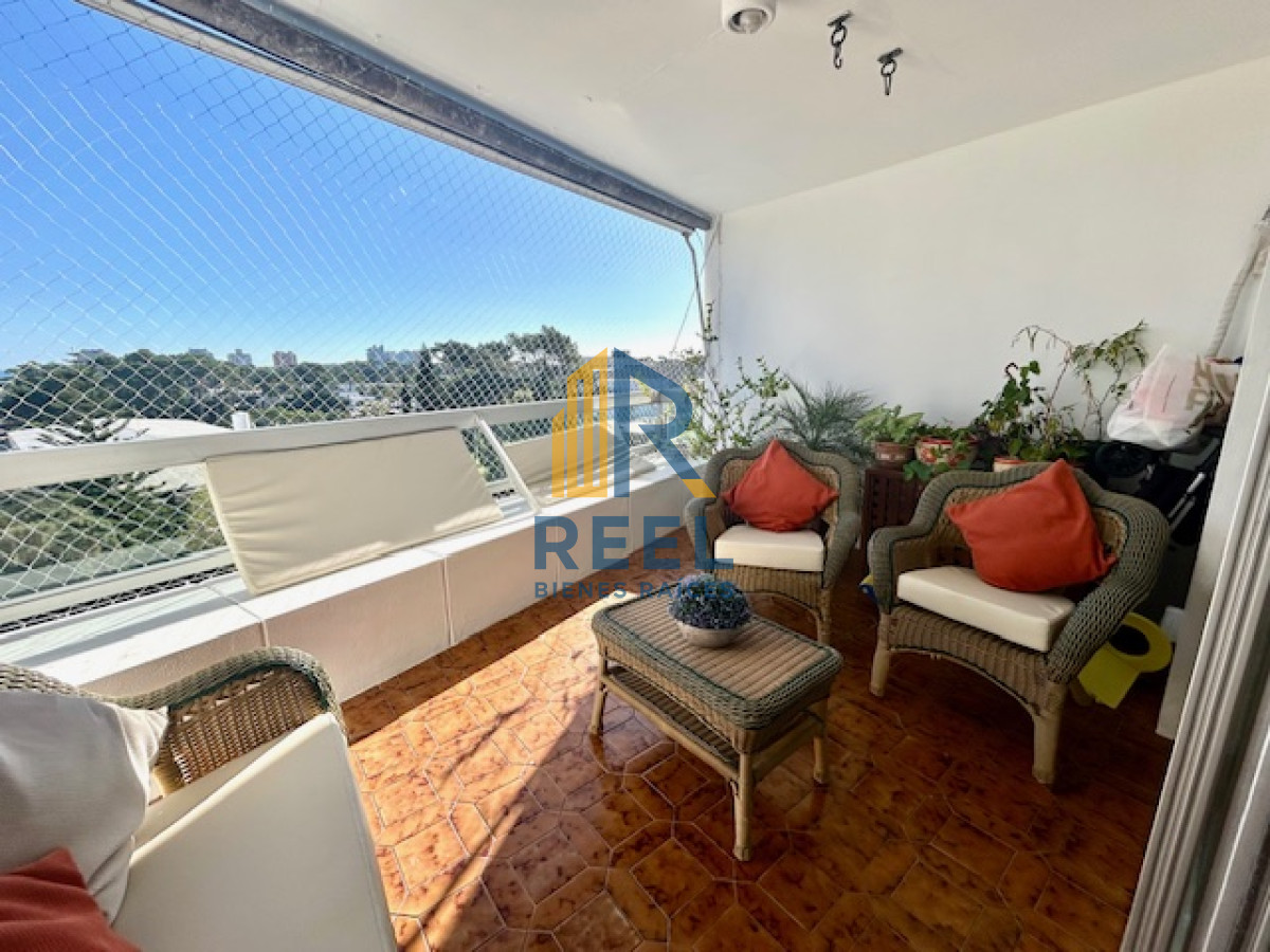 Apartamento ID.18 - Venta 3 dormitorios y dependencia de servicio