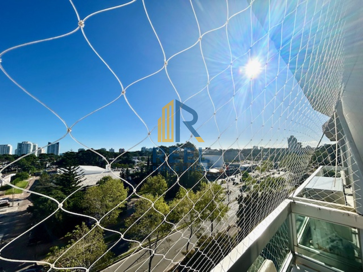 Apartamento ID.18 - Venta 3 dormitorios y dependencia de servicio