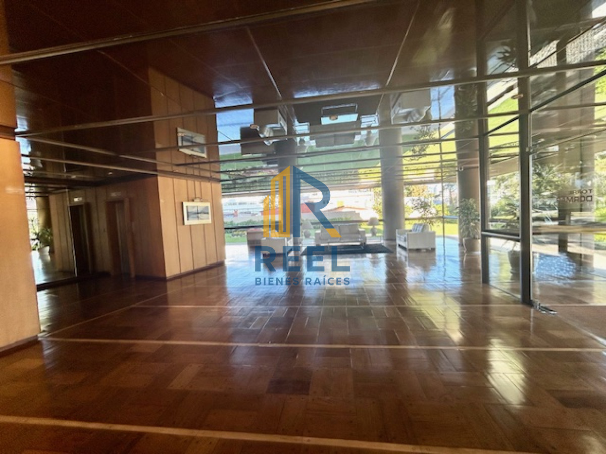Apartamento ID.18 - Venta 3 dormitorios y dependencia de servicio