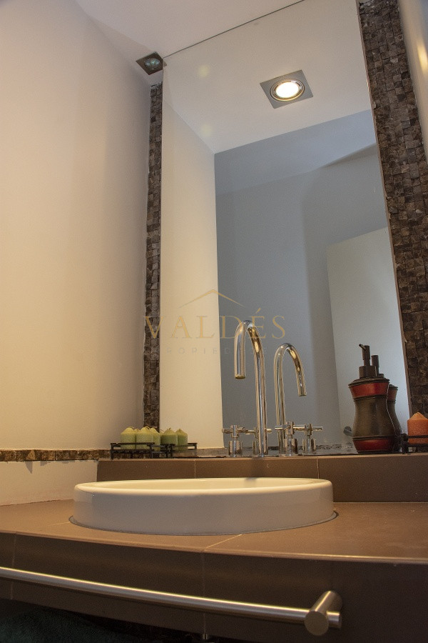 Casa ID.502 - Mansa a 100 mts rambla!! Totalmente reciclada