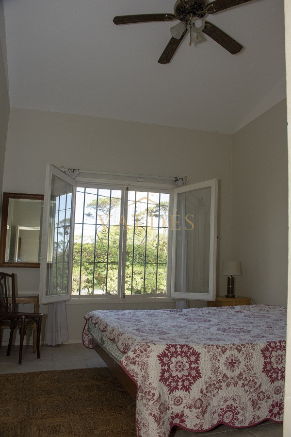 Casa ID.502 - Mansa a 100 mts rambla!! Totalmente reciclada