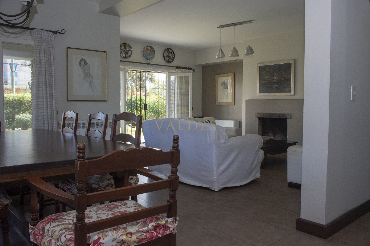 Casa ID.502 - Mansa a 100 mts rambla!! Totalmente reciclada