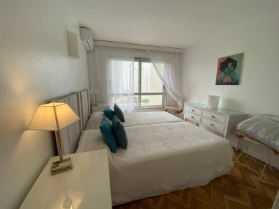 Apartamento en Alquiler Mansa 3 Dormitorios - IPD6768A