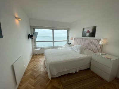 Apartamento en Alquiler Mansa 3 Dormitorios - IPD6768A