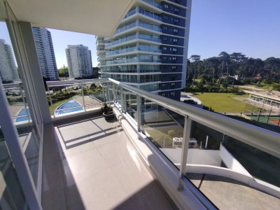 VENTA ROOSEVELT PUNTA DEL ESTE TORRE ONE II 1 DORMITORIO 